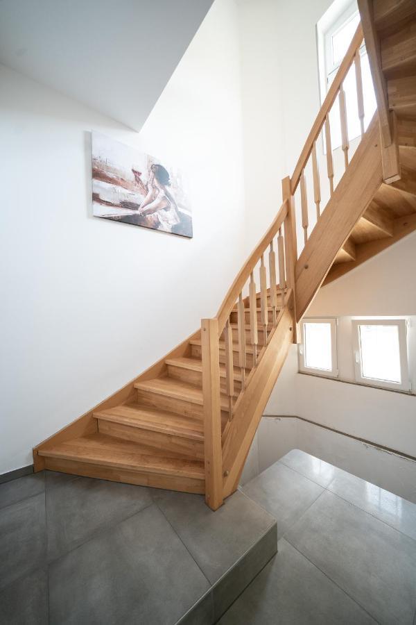 Hotel Zur Alten Stadtkellerei Leipzig Eksteriør bilde A staircase